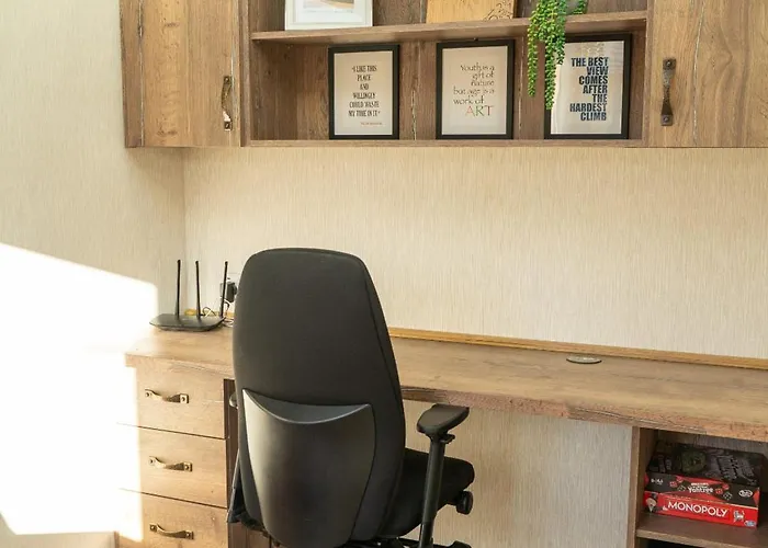 Hollicarrs - Waters Edge 山林小屋 Riccall